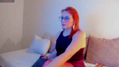 Leloo  online show from July 20, 2:48 am