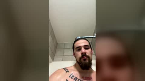 Snapshot of lemangecul chatting on March 23, 9:08 pm lemangecul online show from March 23, 9:08 pm