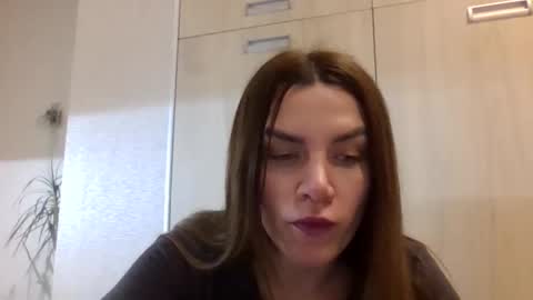 lena6122000 online show from March 17, 10:24 pm