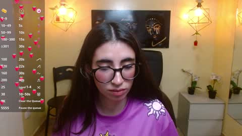 Lena online show from February 6, 7:51 pm