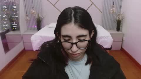 Lena online show from September 29, 8:35 pm