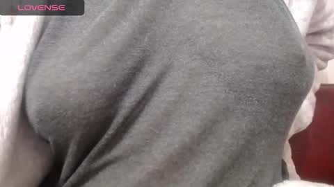 Snapshot of lenagolden chatting on November 13, 6:56 am lenagolden online show from November 13, 6:56 am