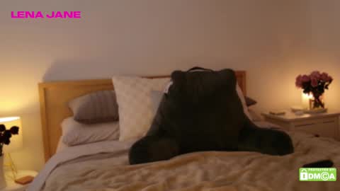 Snapshot of lenajane_xx chatting on February 22, 11:35 pm lenajane_xx online show from February 22, 11:35 pm