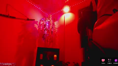 Snapshot of lenasweetx chatting on January 25, 5:40 am Lenna Kang online show from January 25, 5:40 am