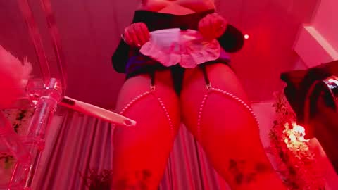 Snapshot of lenasweetx chatting on November 30, 12:14 am Lenna Kang online show from November 30, 12:14 am