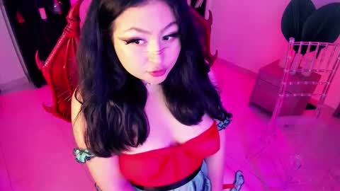 Lenna Kang online show from February 2, 11:03 pm