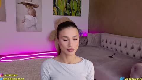 Lenna Goddess online show from February 27, 6:40 am