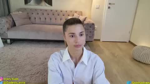 Lenna Goddess online show from July 7, 3:20 am
