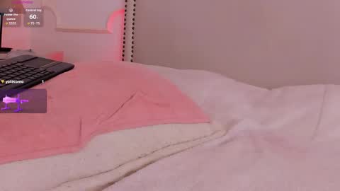 lennox_eva online show from December 5, 5:27 am