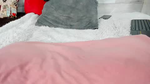 Snapshot of lenny_well chatting on February 25, 6:42 pm lenny well online show from February 25, 6:42 pm
