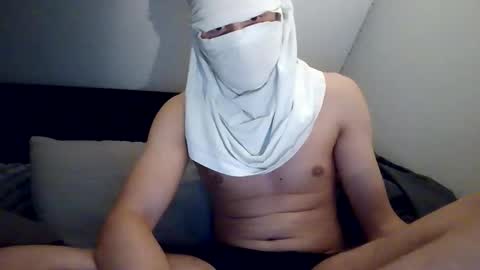 lensor77 online show from November 6, 11:37 pm