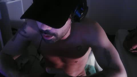 leo1991lol online show from January 1, 7:10 pm