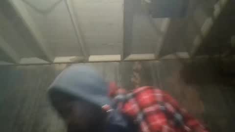 Snapshot of leo199984 chatting on February 1, 4:46 am leo199984 online show from February 1, 4:46 am