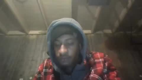 Snapshot of leo199984 chatting on February 11, 4:01 am leo199984 online show from February 11, 4:01 am