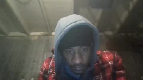 Snapshot of leo199984 chatting on February 16, 4:20 am leo199984 online show from February 16, 4:20 am