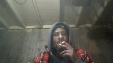 Snapshot of leo199984 chatting on February 22, 4:40 am leo199984 online show from February 22, 4:40 am