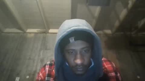 Snapshot of leo199984 chatting on March 5, 3:40 am leo199984 online show from March 5, 3:40 am