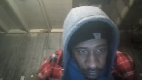 Snapshot of leo199984 chatting on March 7, 3:29 am leo199984 online show from March 7, 3:29 am