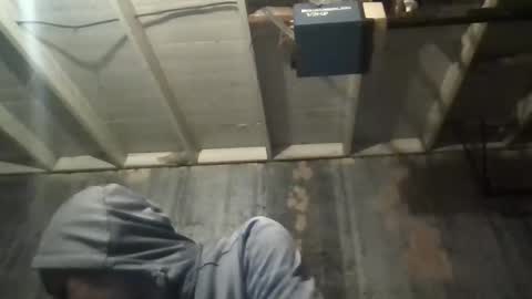 Snapshot of leo199984 chatting on October 24, 2:41 am leo199984 online show from October 24, 2:41 am