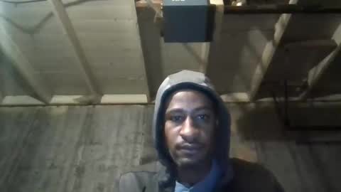 Snapshot of leo199984 chatting on November 6, 3:51 am leo199984 online show from November 6, 3:51 am