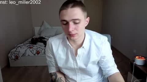 Snapshot of leo__miller chatting on May 2, 3:00 am LEO online show from May 2, 3:00 am