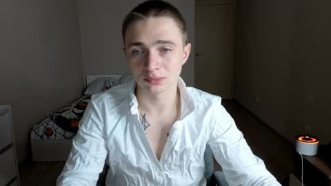 Snapshot of leo__miller chatting on May 14, 1:12 am LEO online show from May 14, 1:12 am
