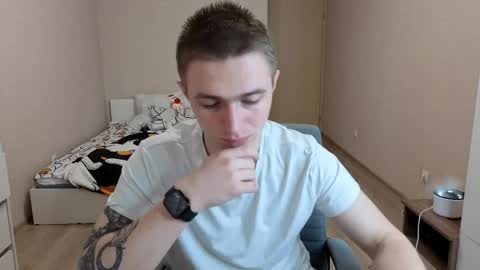 Snapshot of leo__miller chatting on May 20, 5:08 pm LEO online show from May 20, 5:08 pm