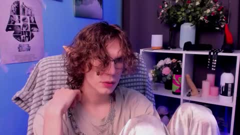 Leo online show from March 5, 2:24 pm