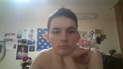 leo_cutie online show from February 1, 8:40 pm