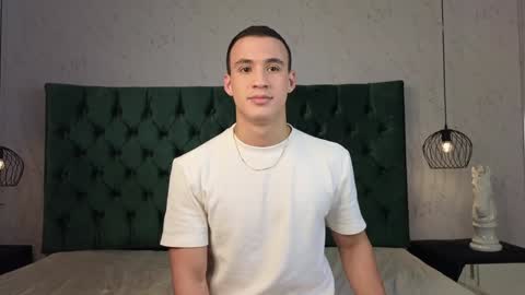 leo online show from January 8, 3:40 am