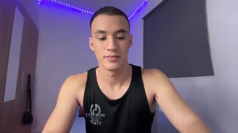 leo_delveyy online show from July 22, 6:49 am