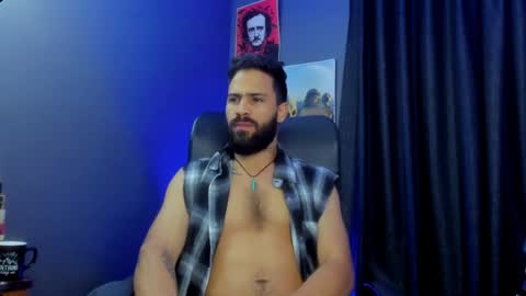 Leo  Diaz online show from January 16, 8:00 am