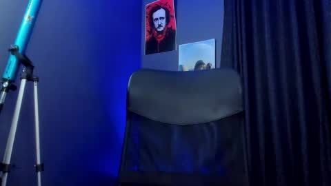 Leo  Diaz online show from February 5, 5:30 am