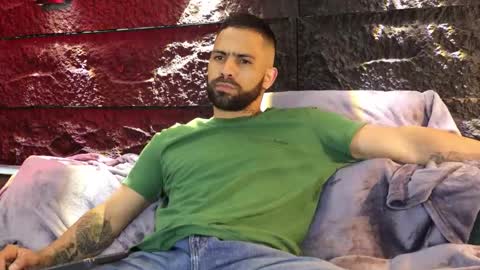 Leo  Diaz online show from October 26, 3:56 am