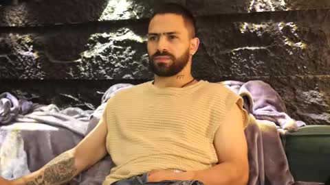 Leo  Diaz online show from December 3, 1:13 am