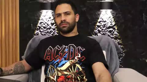 Leo  Diaz online show from January 18, 10:57 pm