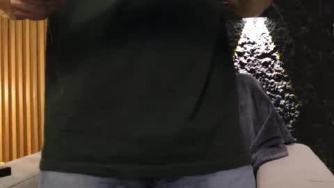 Leo  Diaz online show from February 22, 4:57 am