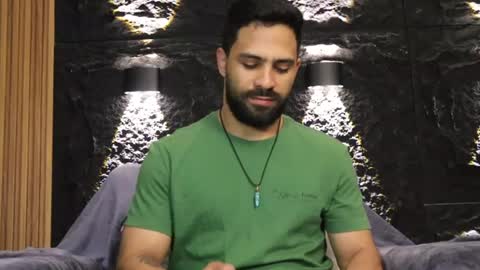 Leo  Diaz online show from July 30, 11:15 pm