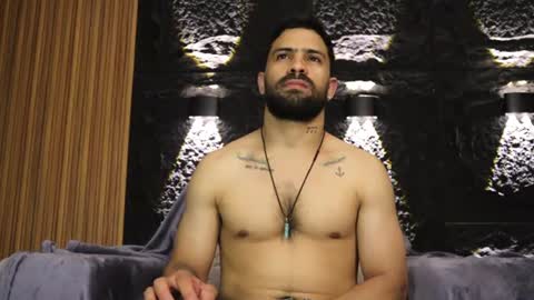 Leo  Diaz online show from August 1, 12:32 am