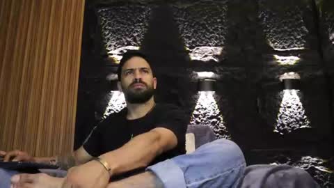 Leo  Diaz online show from August 2, 1:48 am