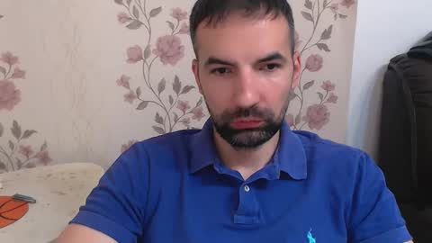 Snapshot of leo_gianni chatting on May 30, 8:44 am Leo Gianni online show from May 30, 8:44 am