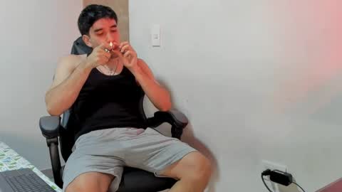 Leo Jones online show from December 3, 1:19 am