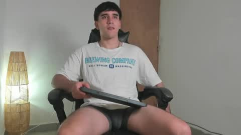 Leo Jones online show from June 4, 11:11 pm