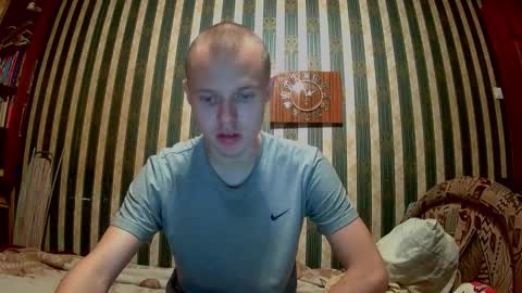 Snapshot of leo_timm chatting on September 17, 10:55 pm leo_timm online show from September 17, 10:55 pm