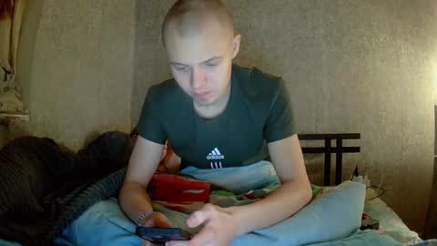 Snapshot of leo_timm chatting on January 10, 9:30 pm leo_timm online show from January 10, 9:30 pm