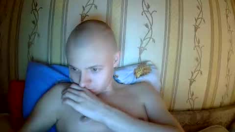 Snapshot of leo_timm chatting on May 13, 10:17 pm leo_timm online show from May 13, 10:17 pm