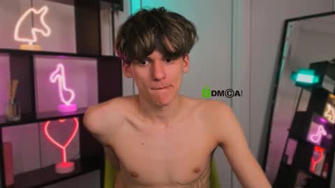 leo_valor online show from March 15, 7:42 pm