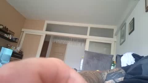 Snapshot of leogolubic1999 chatting on July 2, 9:15 am leogolubic1999 online show from July 2, 9:15 am