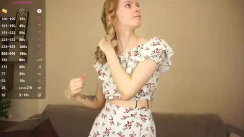 Hello Im Roxy Im just starting my journey here so lets get acquainted online show from February 17, 6:14 pm