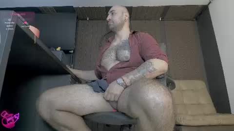 Leon online show from July 1, 2:13 am